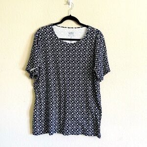 Croft & Barrow Navy and White Floral The Classic Tee size 1X comfortable stretch